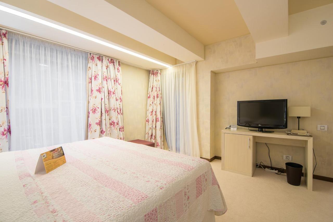 Ioana Boutique 3*